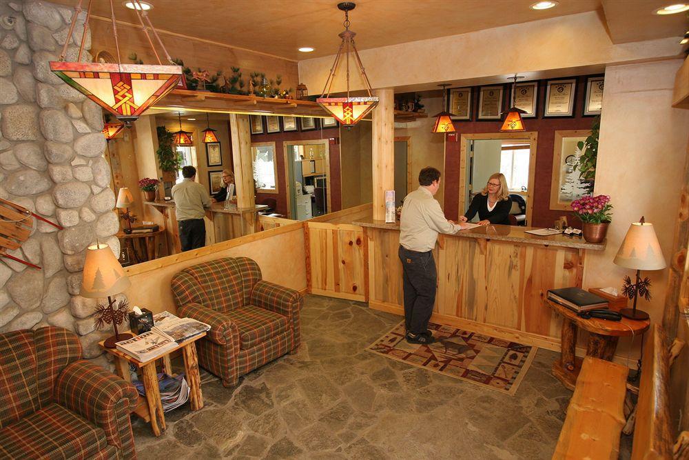 אולימפיק ואלי Red Wolf Lodge At Olympic Valley מראה חיצוני תמונה